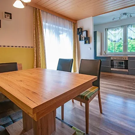 Apartment In Stadtnah&seenah